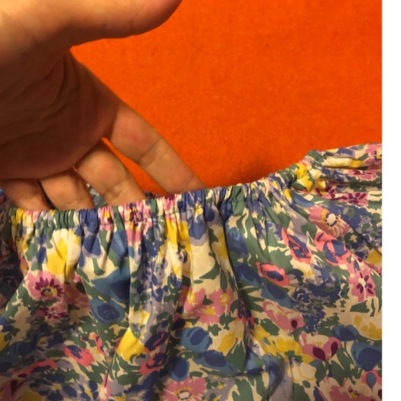 and April boho pastel floral off shoulder blouse NWT - Picture 7 of 8